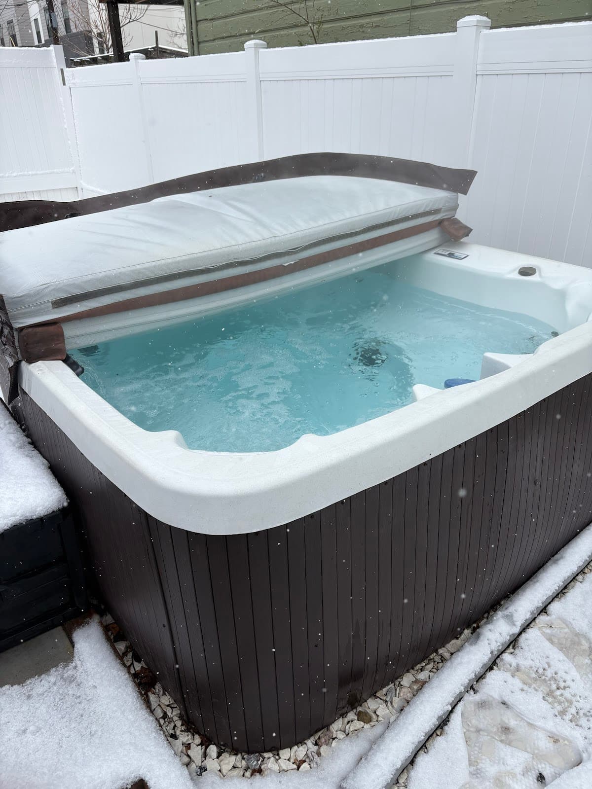 Hot Tub Maintenance Tips for Utah Winters